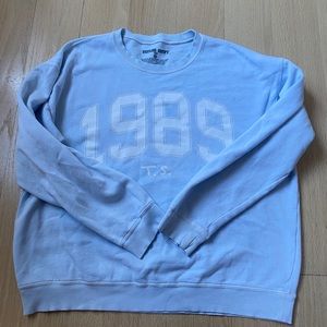 Taylor Swift T. s. 1989 Sweatshirt